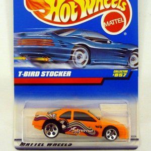 Hot Wheels T-Bird Stocker #857 Orange Die-Cast Car 1998